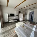Aparthotel Platán