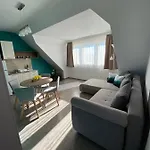 Platan Apartmanhaz Lägenhetshotell 4*