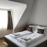 Aparthotel Platán 4*