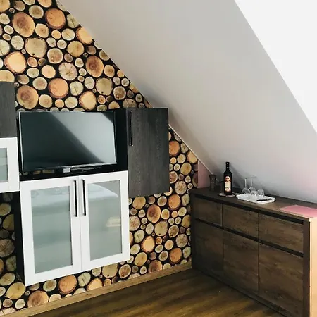 Platan Apartmanhaz Ξενοδοχείο με διαμερίσματα Balatongyörök