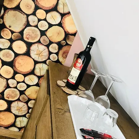 Platan Apartmanhaz Ξενοδοχείο με διαμερίσματα 4*