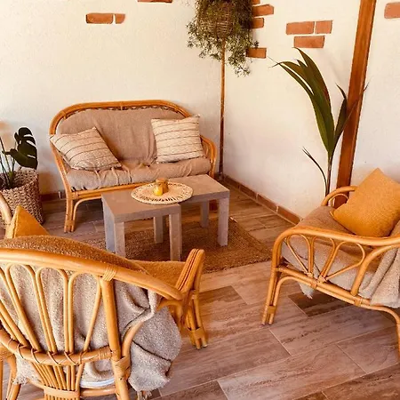 Platán Apartmanhotel