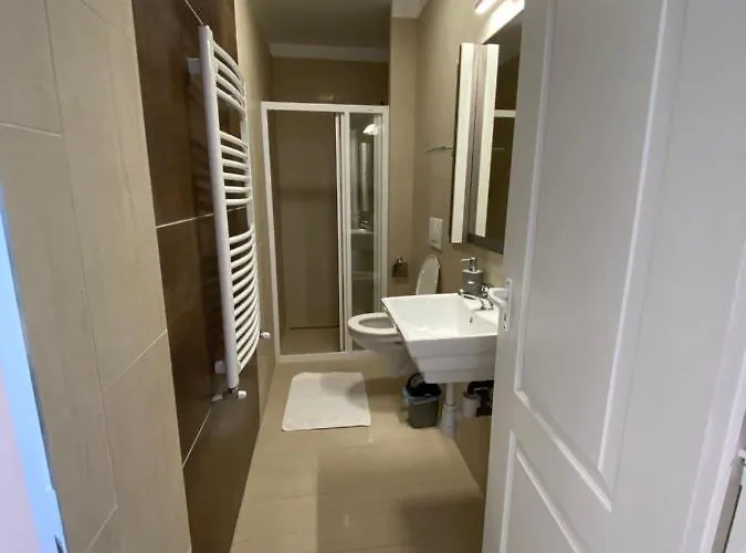 מלון דירות Platan Apartmanhaz 4*