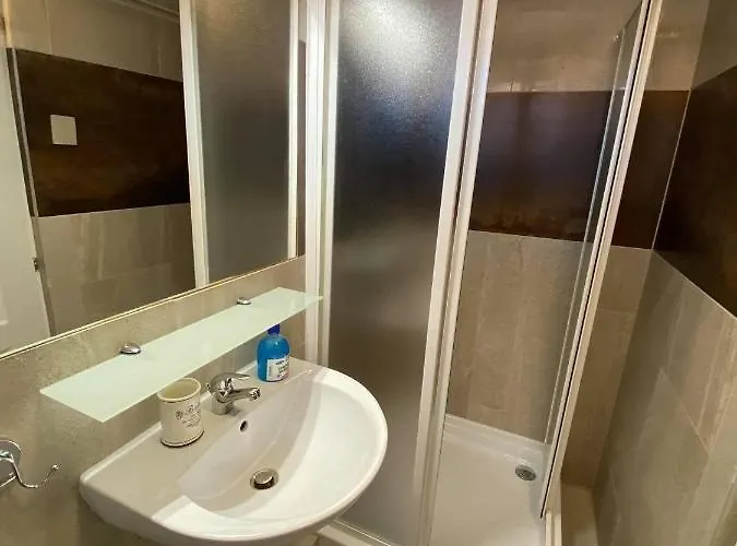 מלון דירות Platan Apartmanhaz Balatongyörök