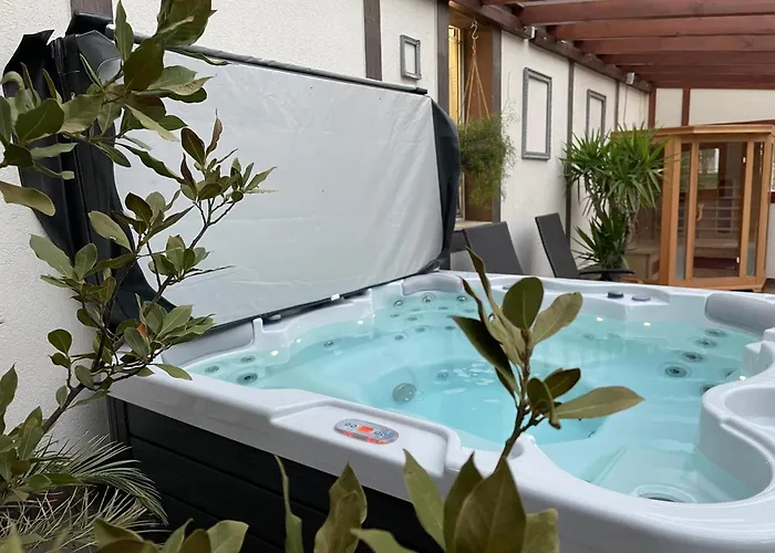 Platan Apartmanhaz 4* Balatongyörök