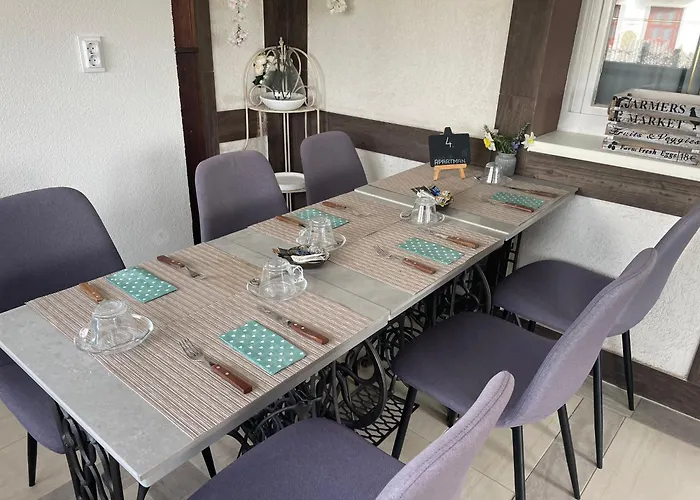 Platan Apartmanhaz Lejlighedshotel Balatongyörök